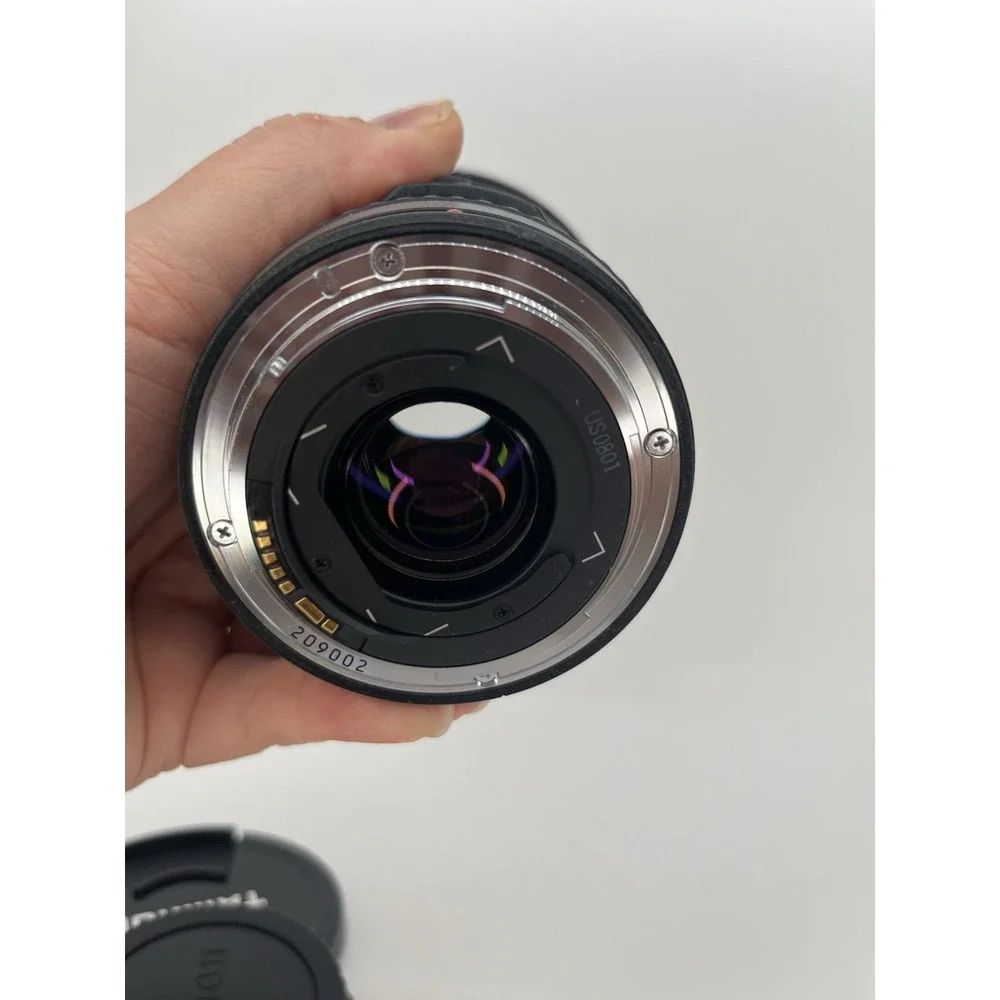 Canon EF 17-40mm f/4L USM Zoom Lens EF Mount Untested w/ Hoya 77mm UV Filter